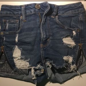 these are American Eagle shorts (size 00)